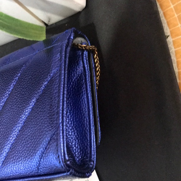 - Kurt Geiger London Extra Mini Kensington Metallic Bronze Hardware Crossb… - Picture 16 of 17